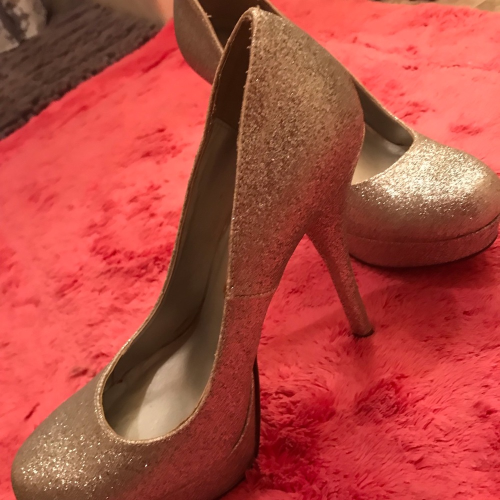 Platform Heels - Picture 2 of 2